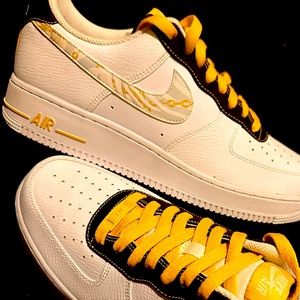 LIMITED EDITION AIR FORCE ONES